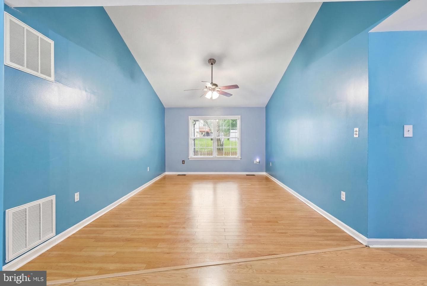 32 Talisman Drive photo 5