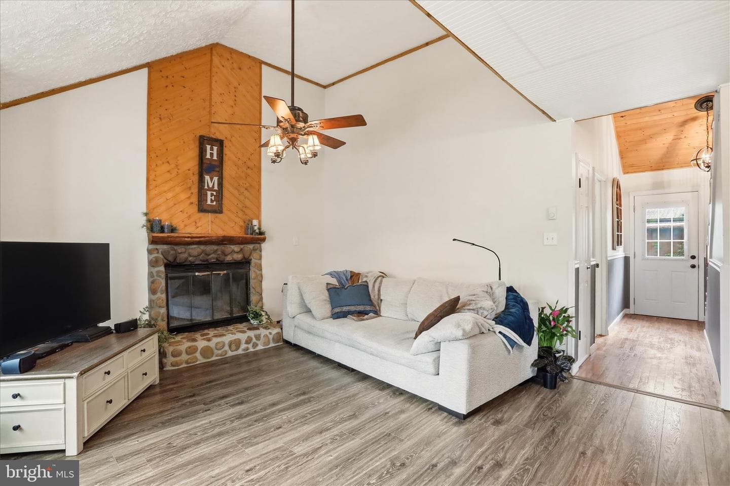 179 Myrtle Drive photo 9