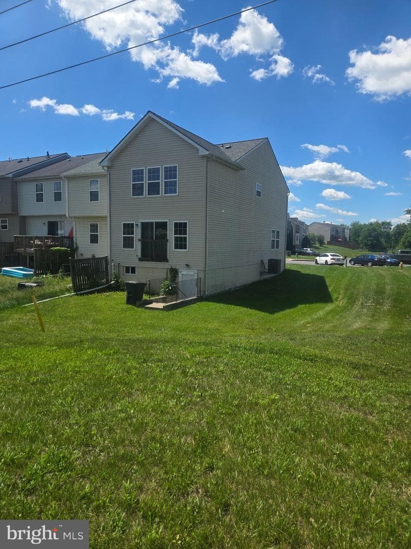 816 Marquette Drive photo 3