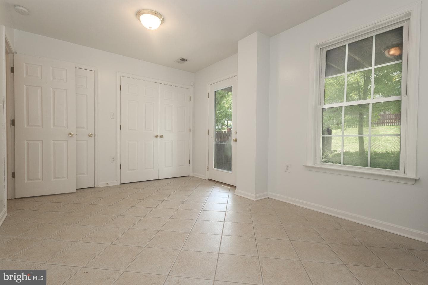 135 Teague Lane photo 4