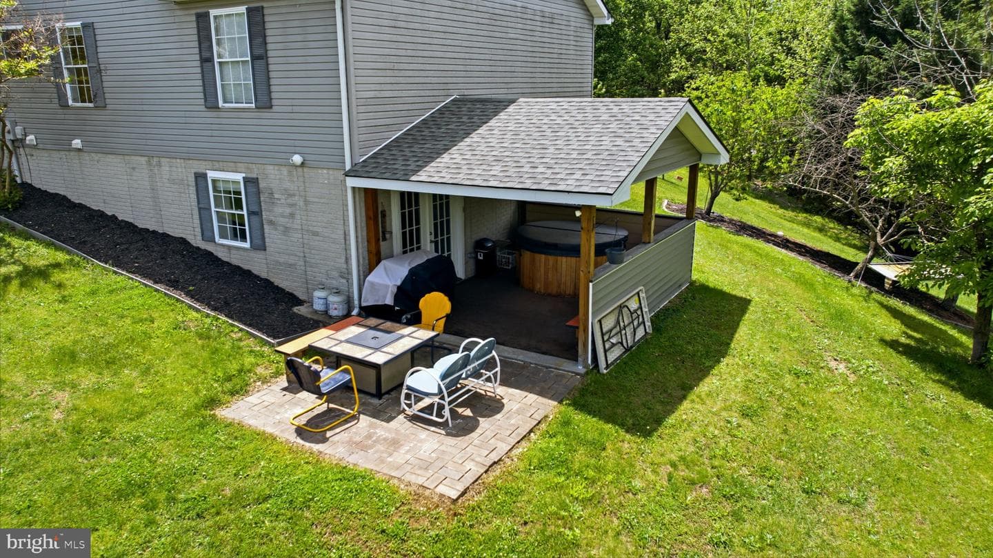 389 Grove Farm Lane photo 65