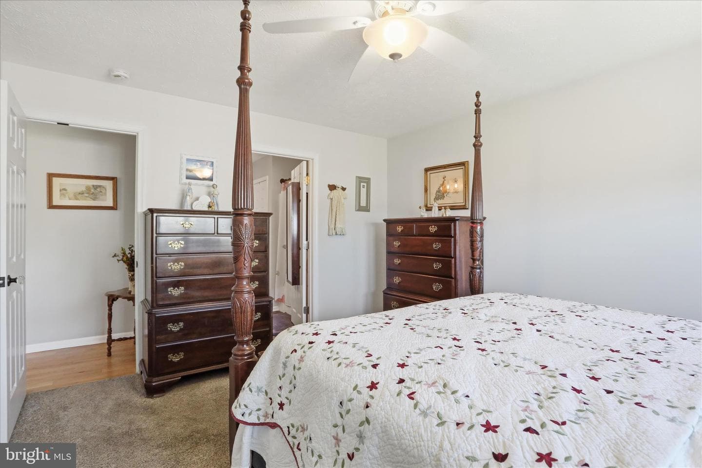 302 Dickenson Drive photo 25