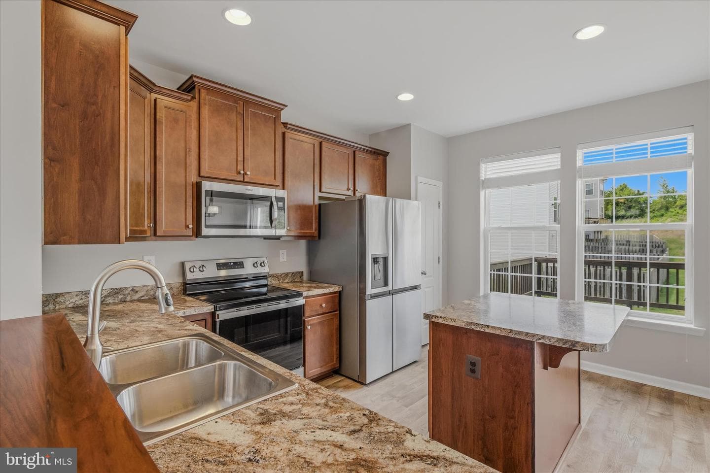 23 Landis Court photo 11