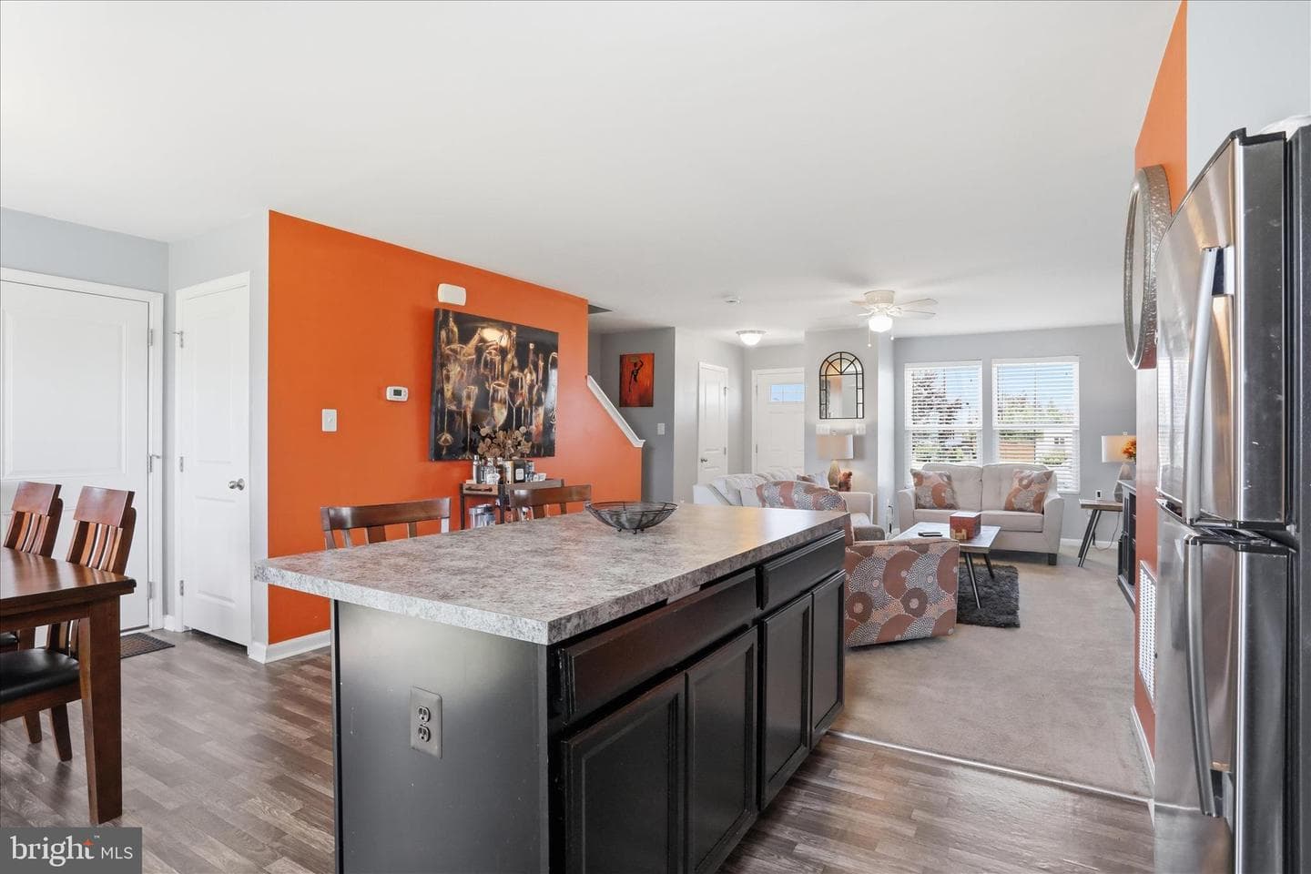 288 Aldershot Dr photo 14