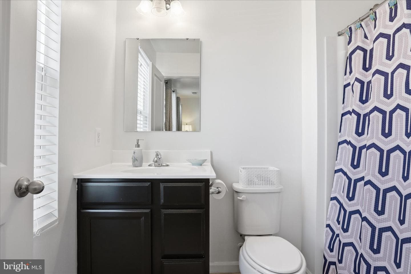 288 Aldershot Dr photo 20