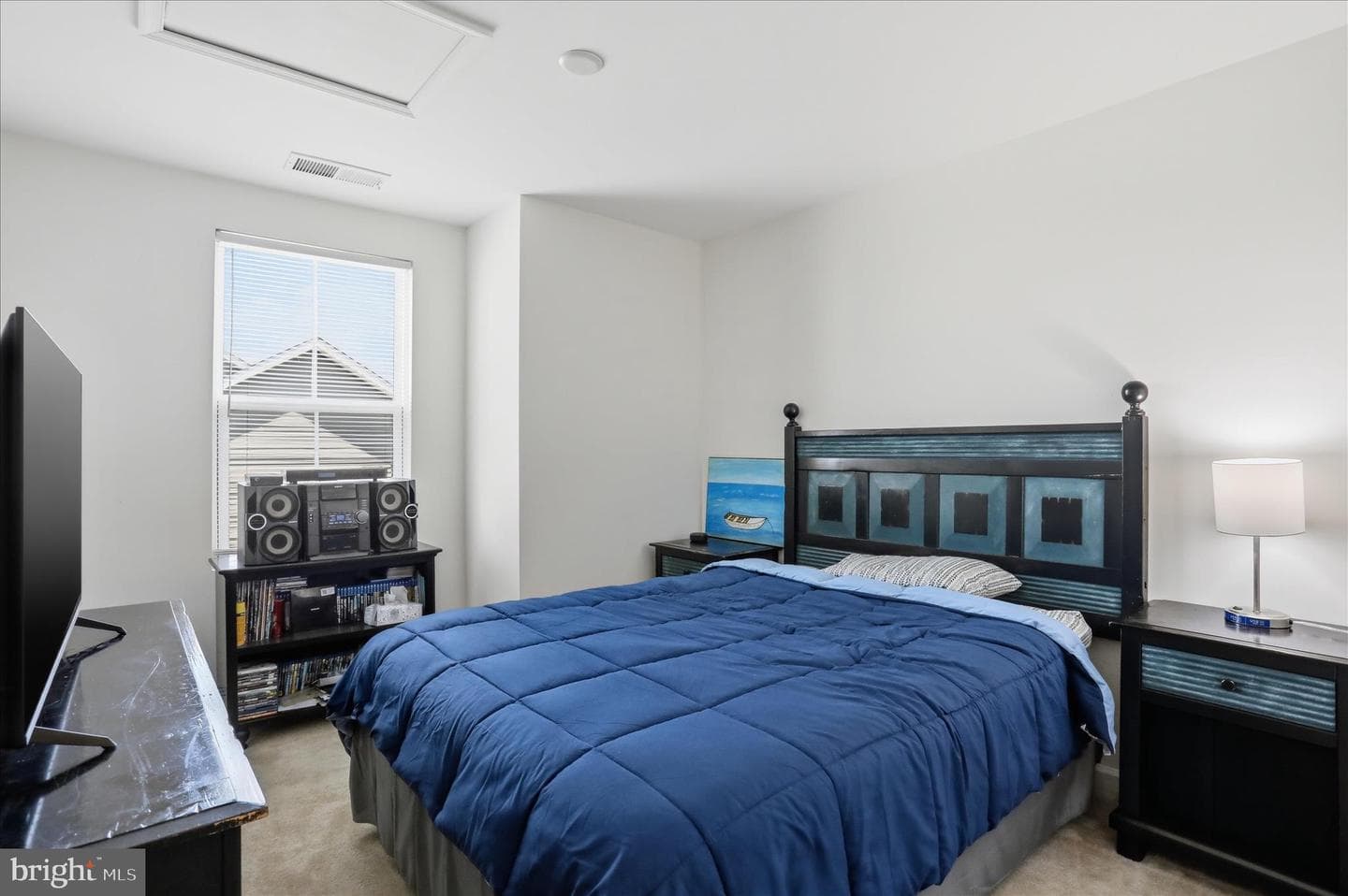 288 Aldershot Dr photo 23