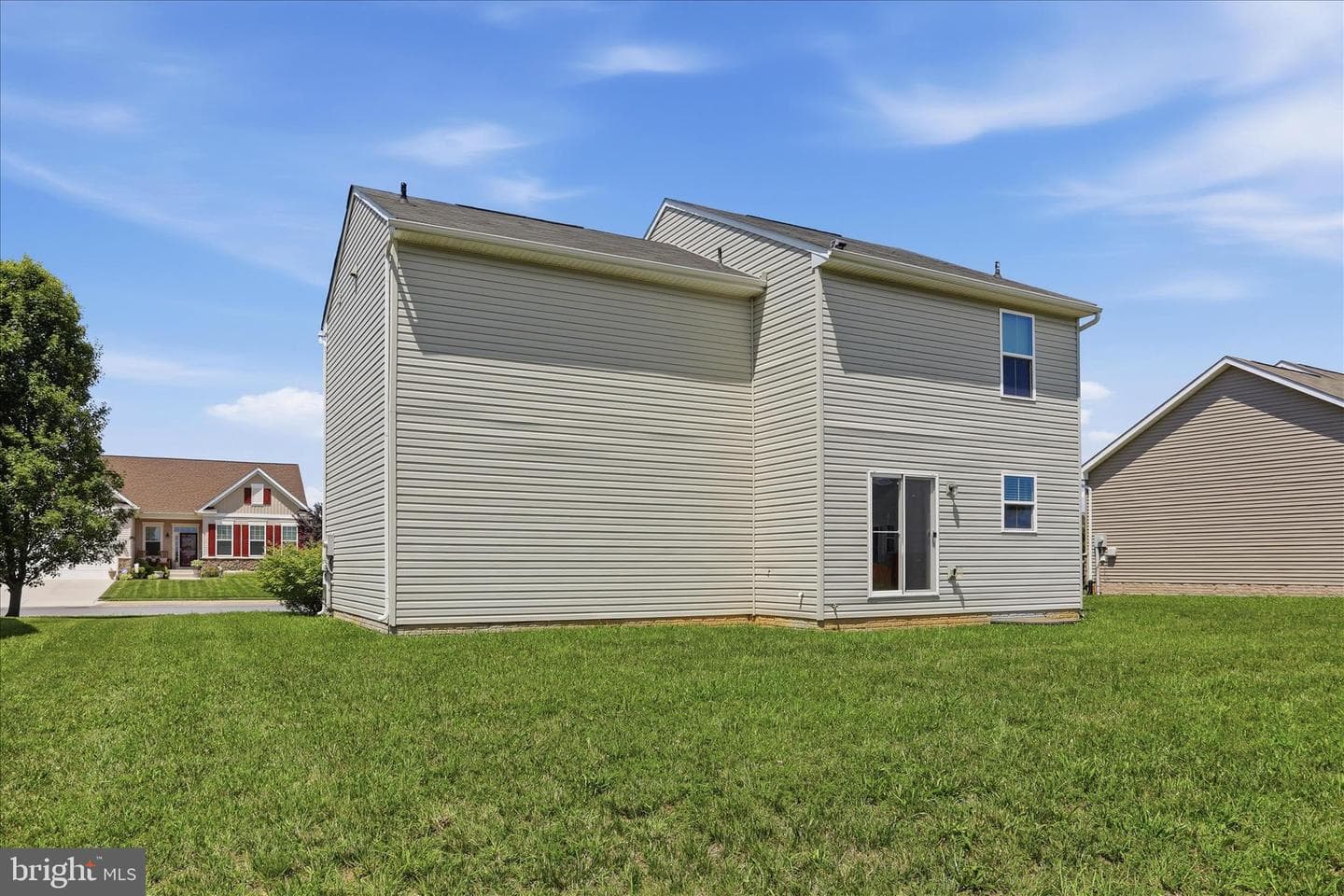 288 Aldershot Dr photo 30