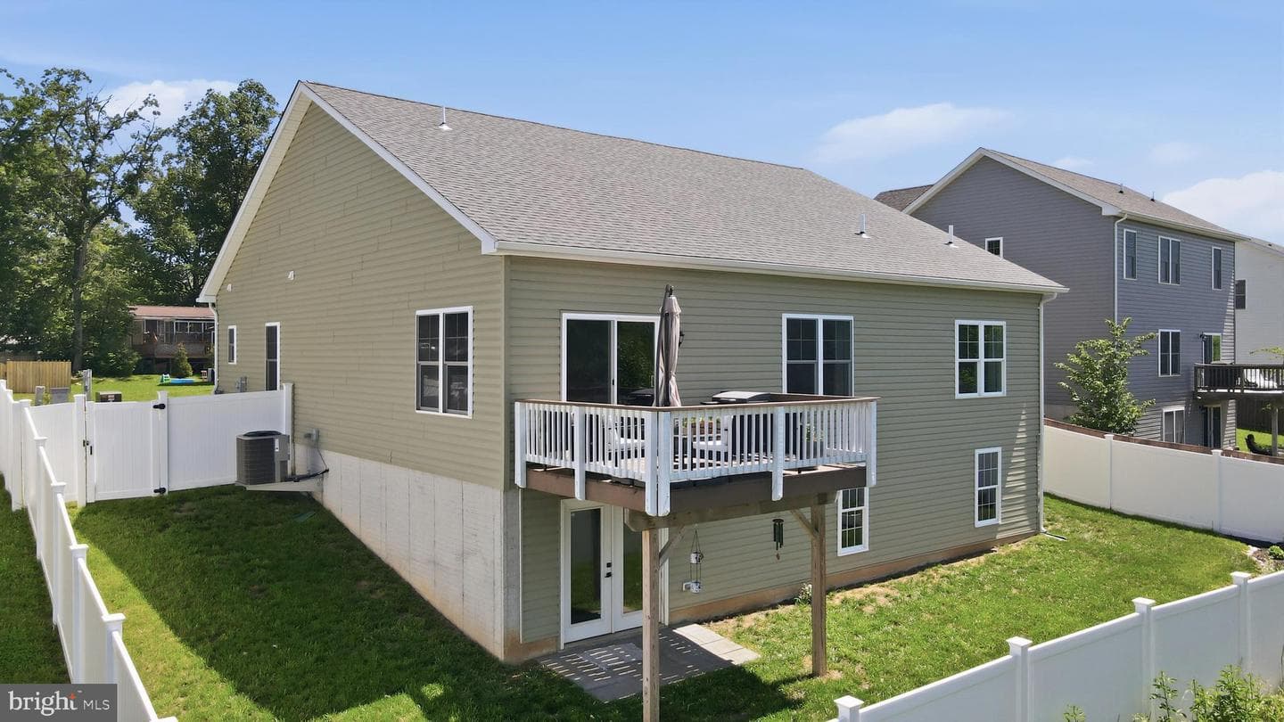 54 Larimar Lane photo 37