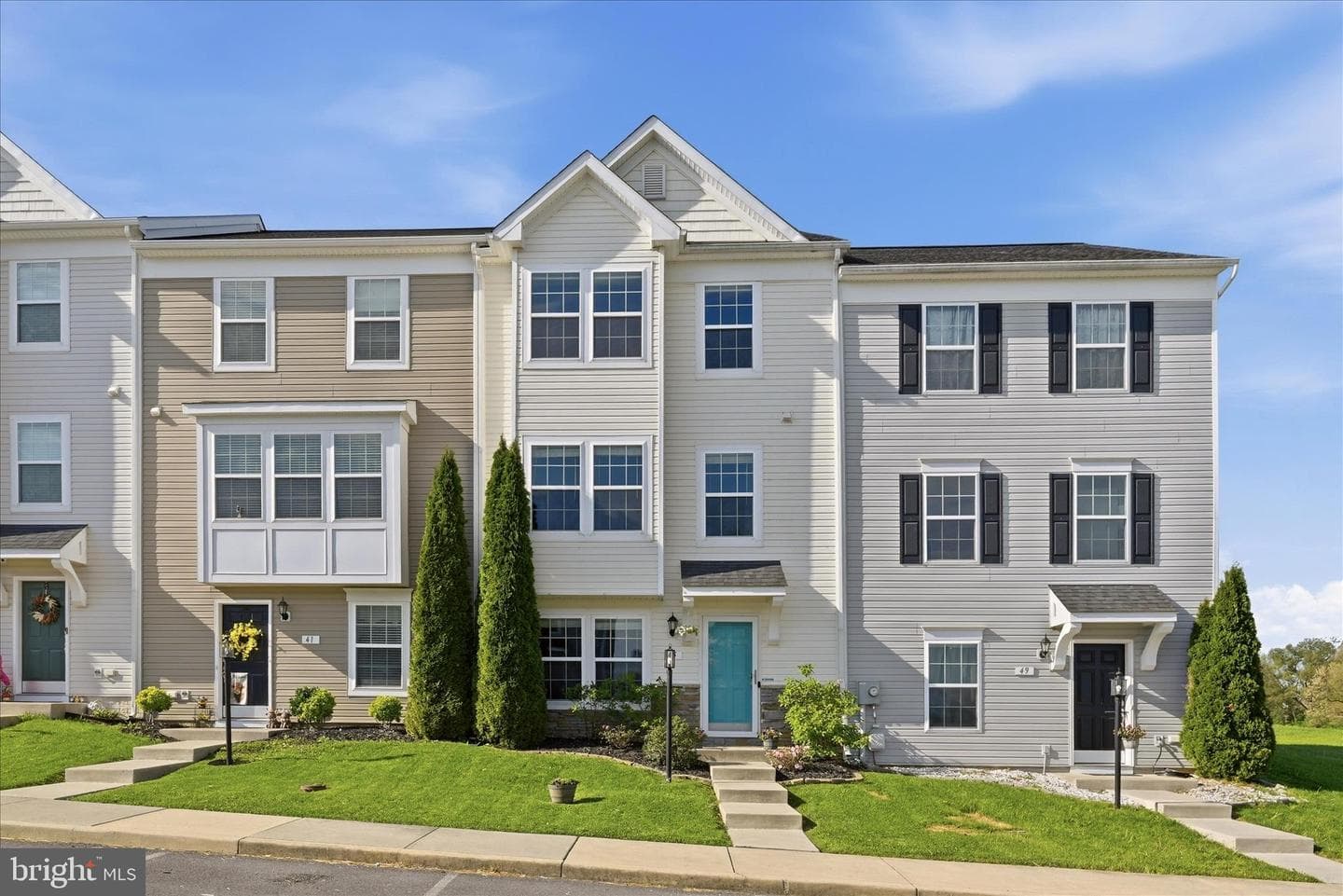 45 Britania Ct photo 2