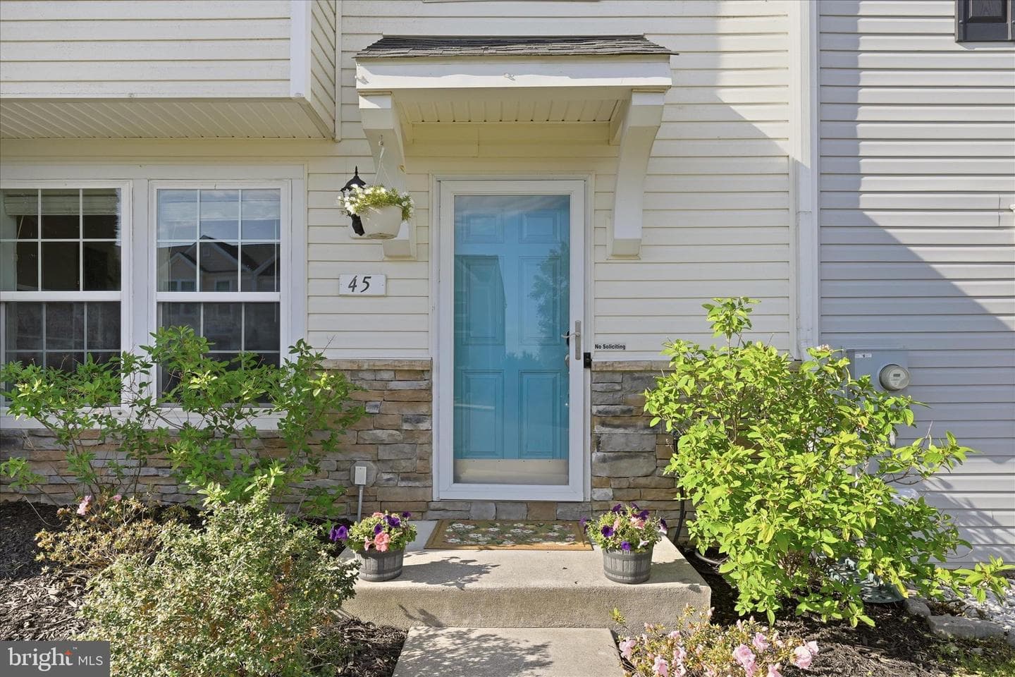 45 Britania Ct photo 3