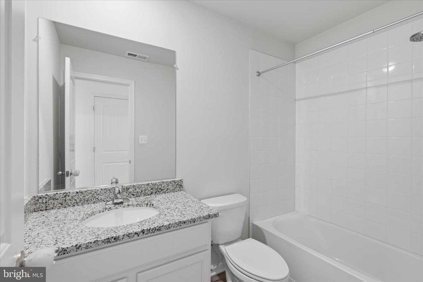 129 Paddington Street photo 27