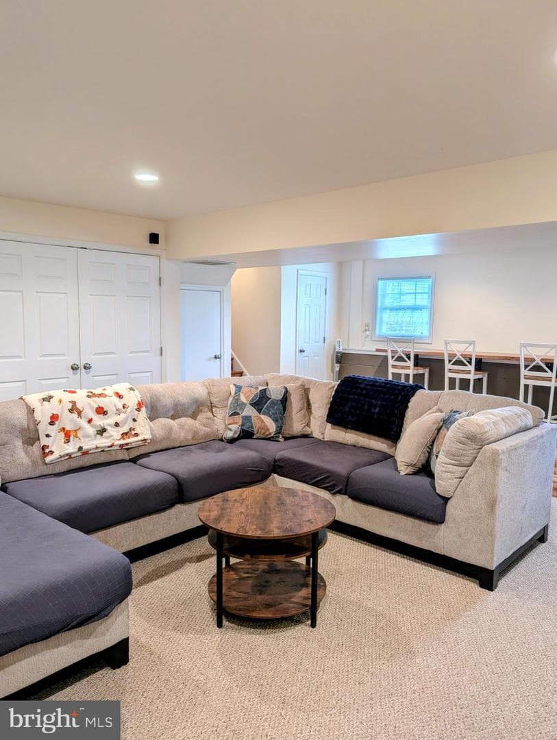 600 Canterbury Drive photo 35