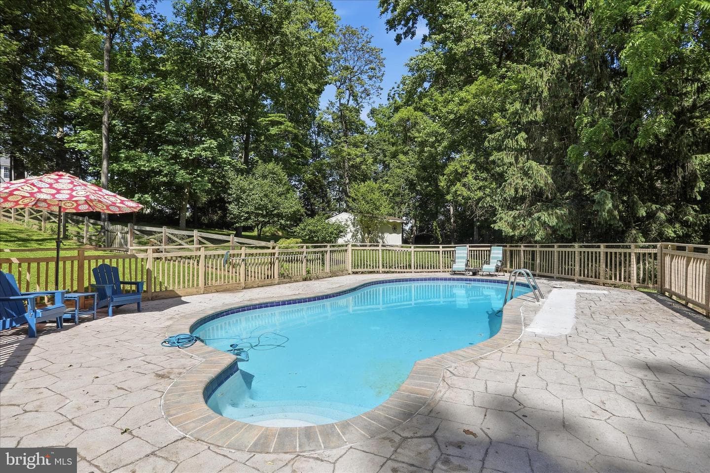 1084 Ridge Road S photo 41