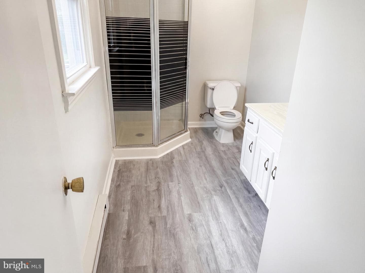 98 Grimes Drive photo 18