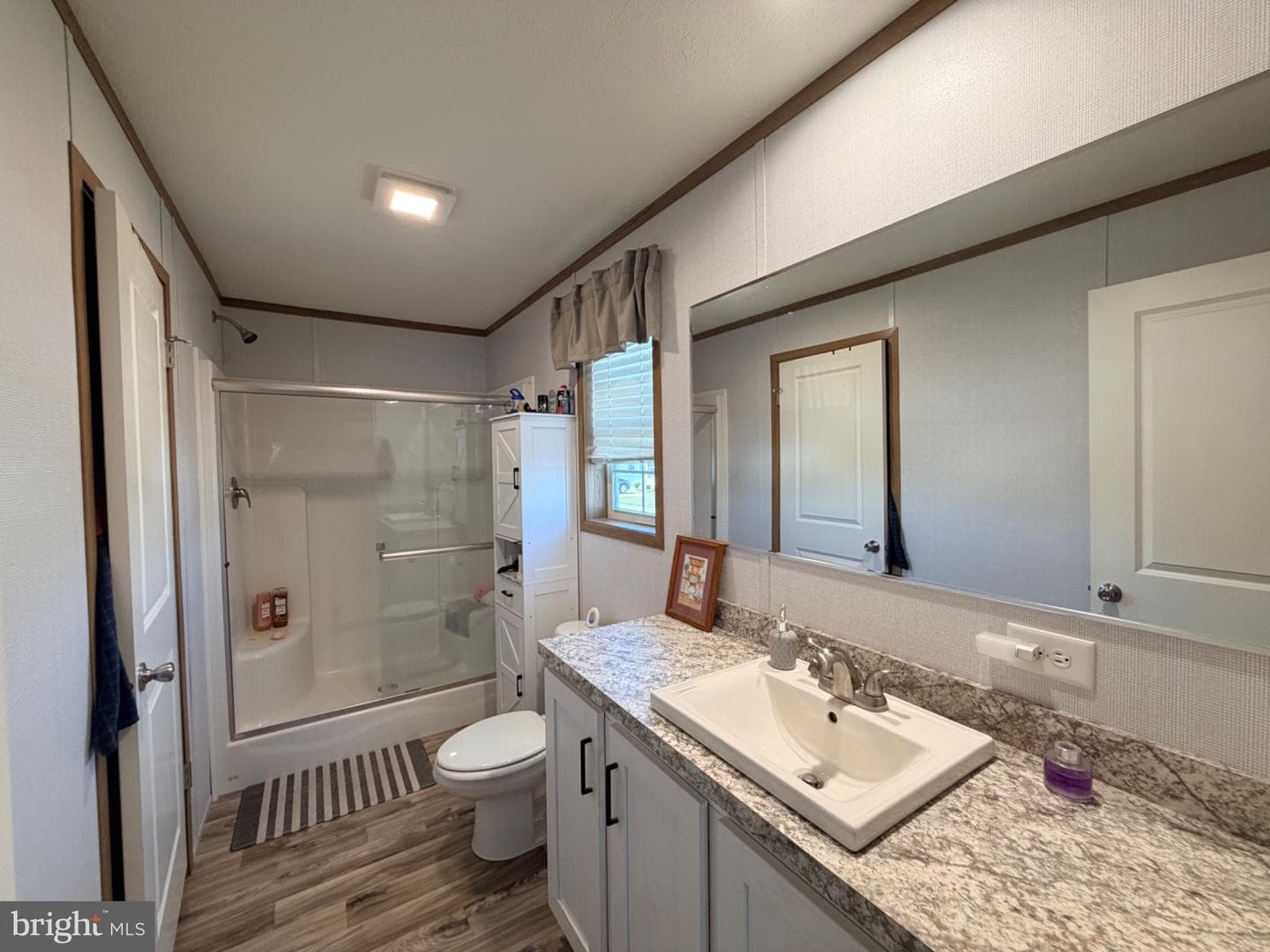 320 Valentine Drive photo 22
