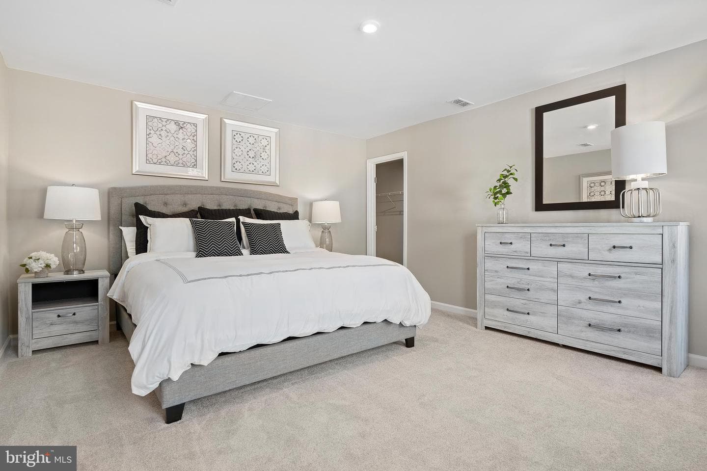 1614 Mutual Drive photo 14