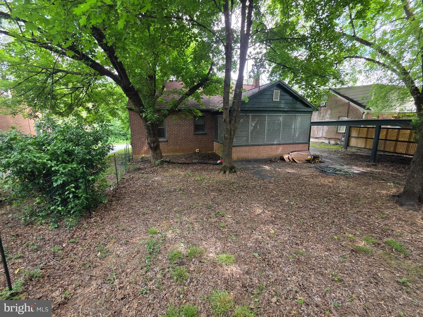 320 Hedrick Avenue photo 25