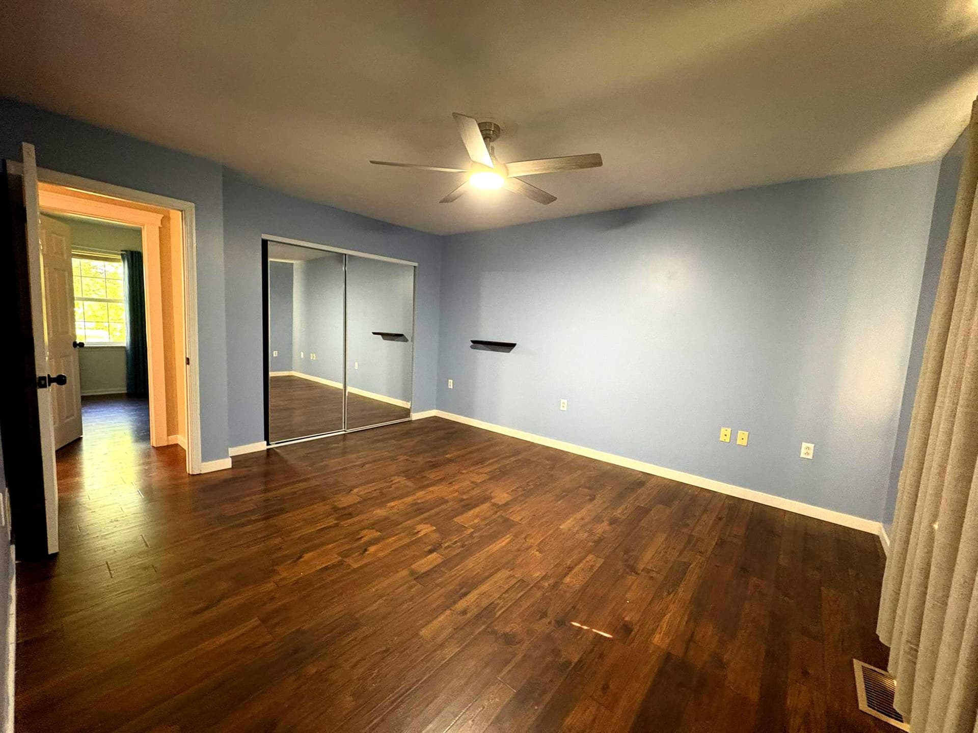 271 Mimosa Drive photo 13