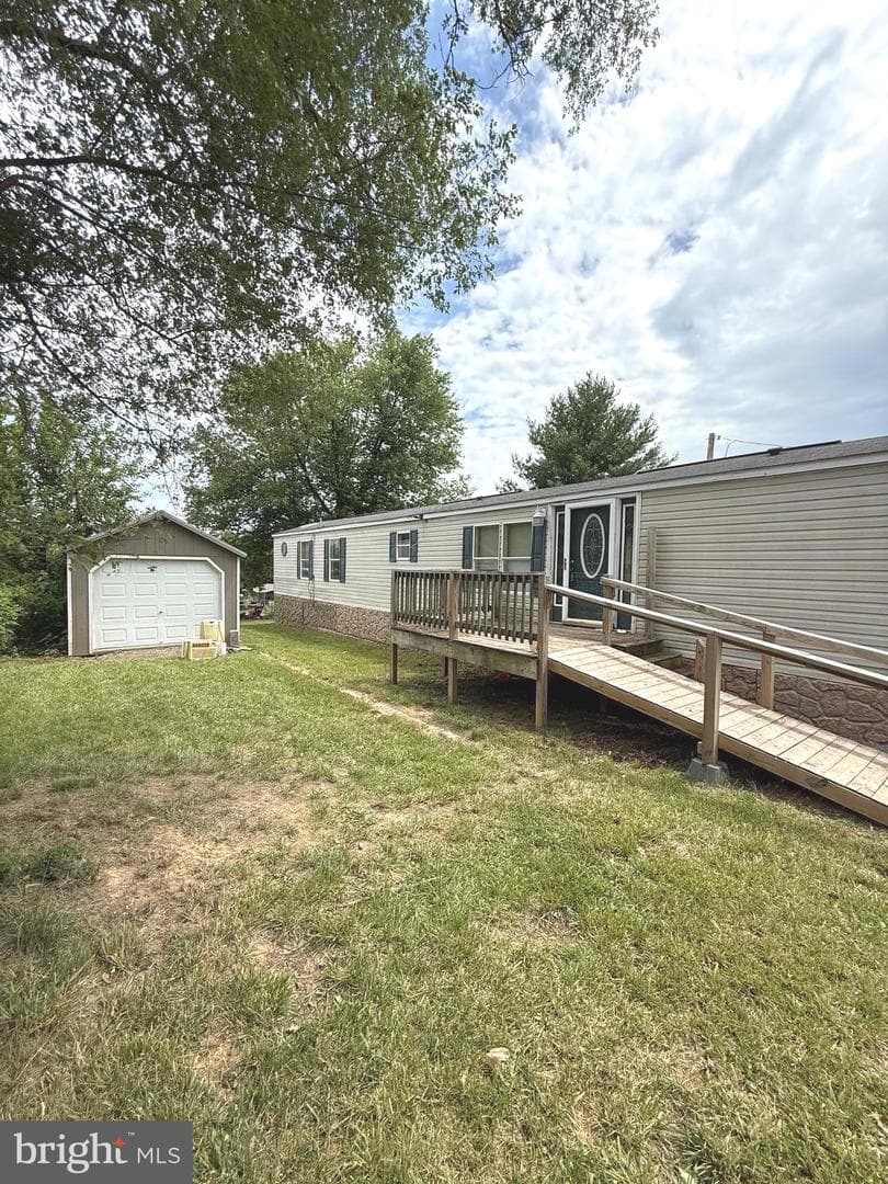 6543 Winchester Avenue photo 1