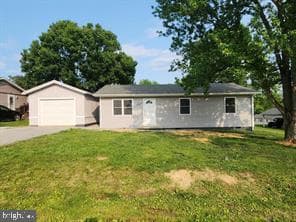174 Lariat Drive photo 1
