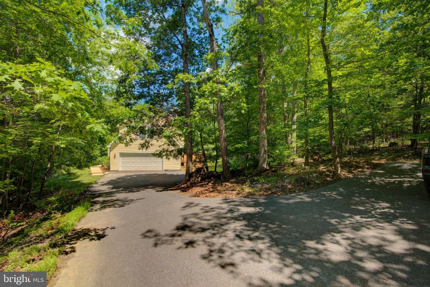 228 Warner Lane photo 9