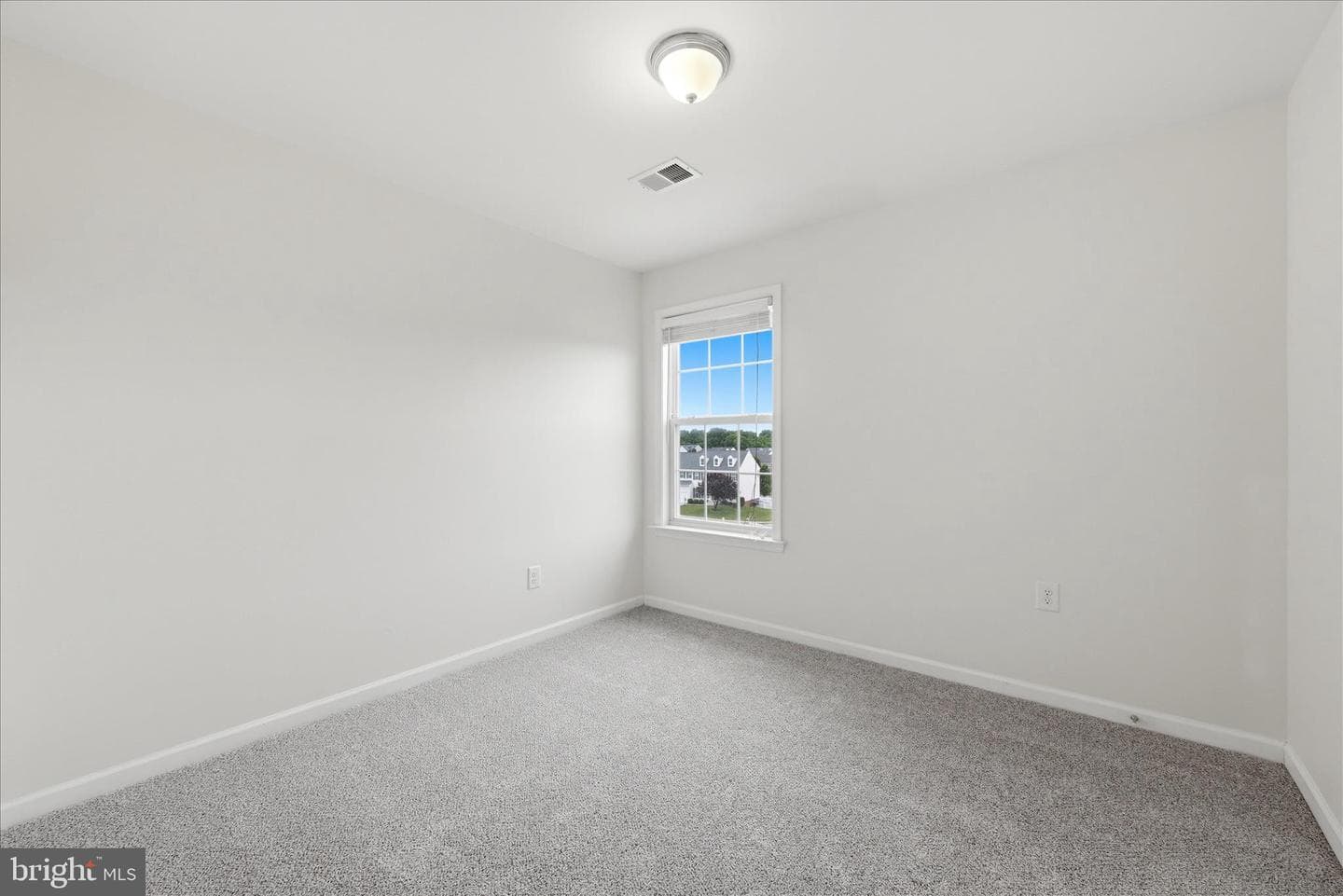 116 Celadon Drive photo 32