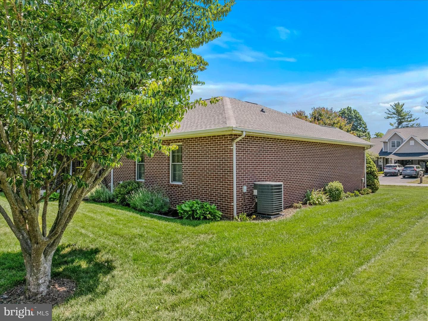 501 Lilac Lane photo 36