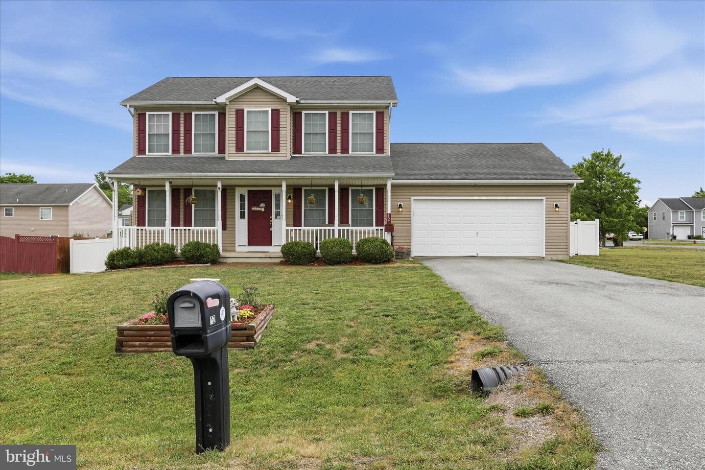 12 Stork Lane photo 1