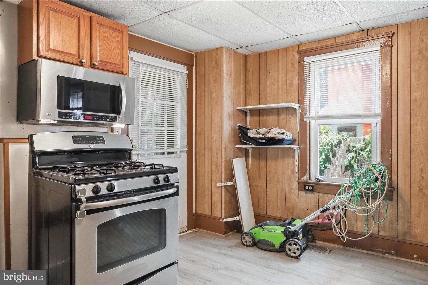 226 N Spring Street photo 36
