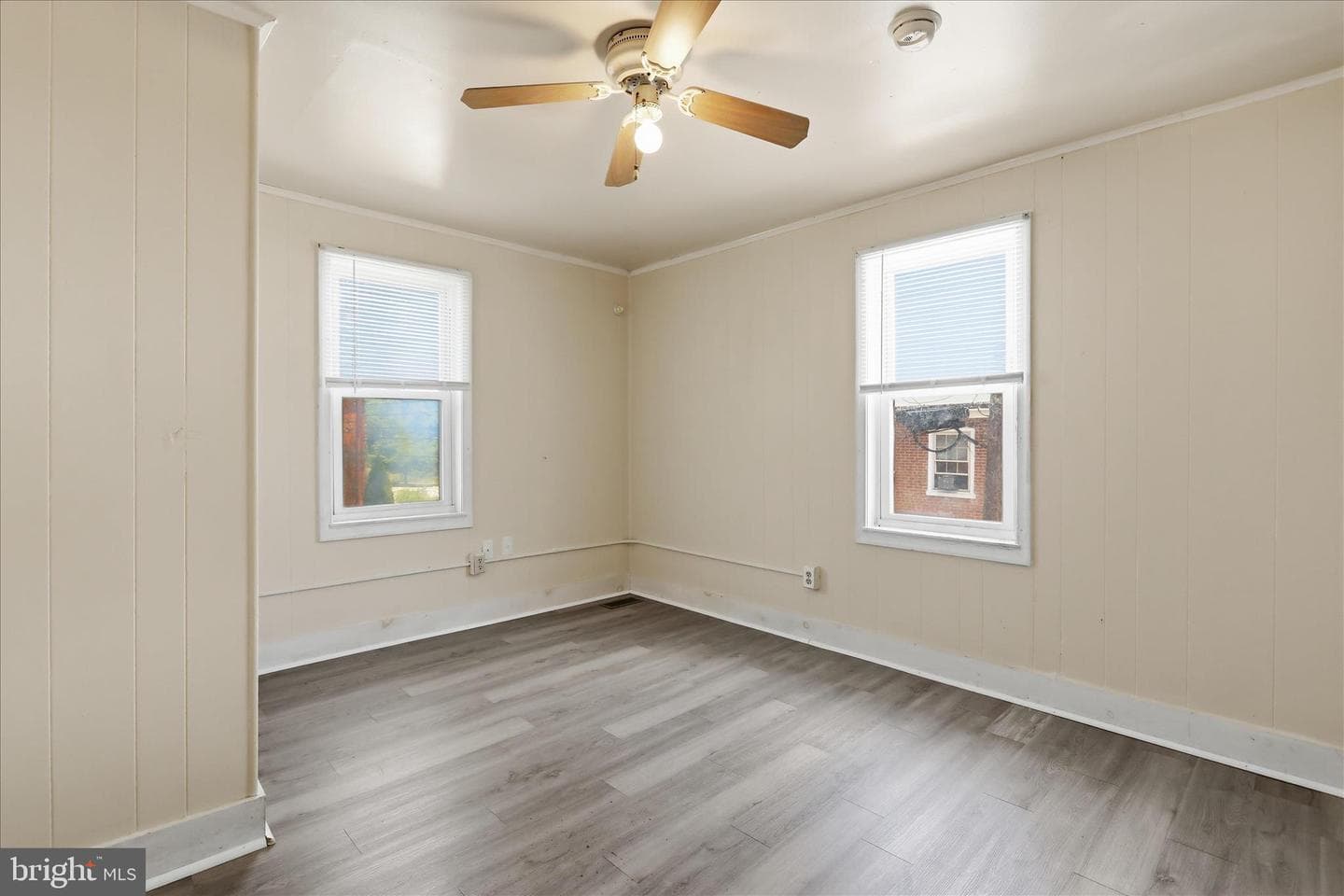 226 N Spring Street photo 41