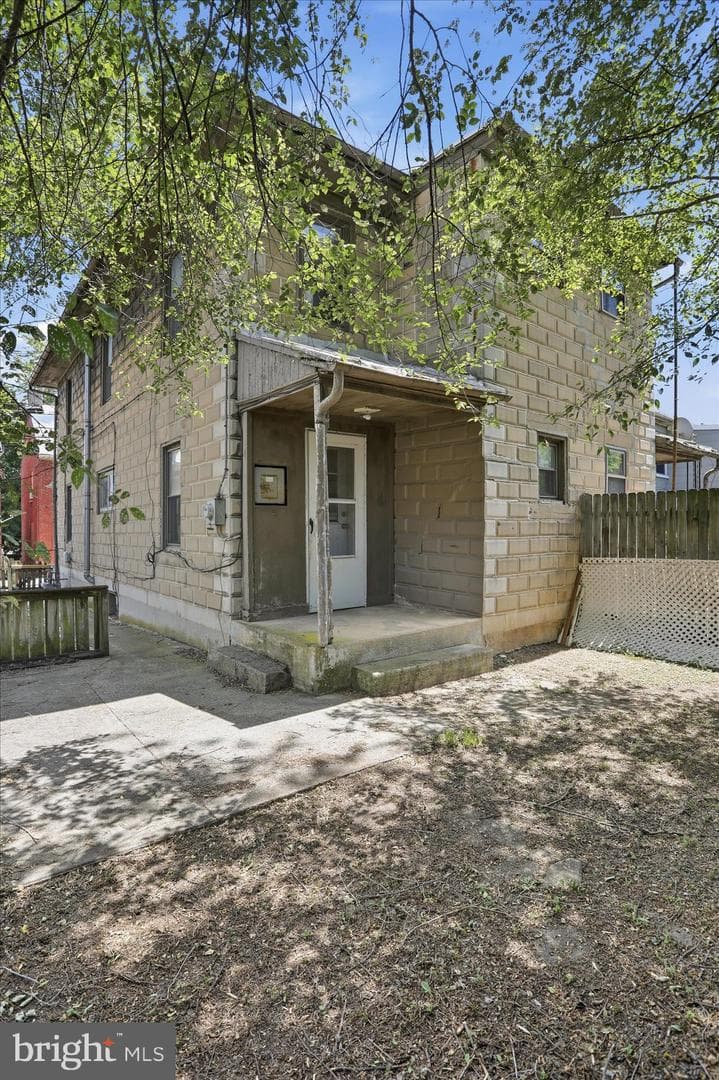 226 N Spring Street photo 52
