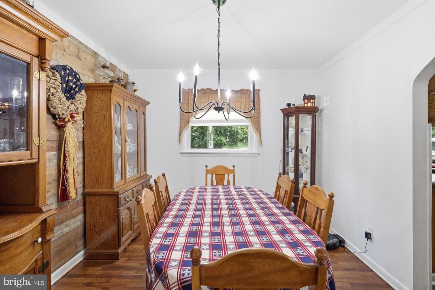 60 Elliott Drive photo 15