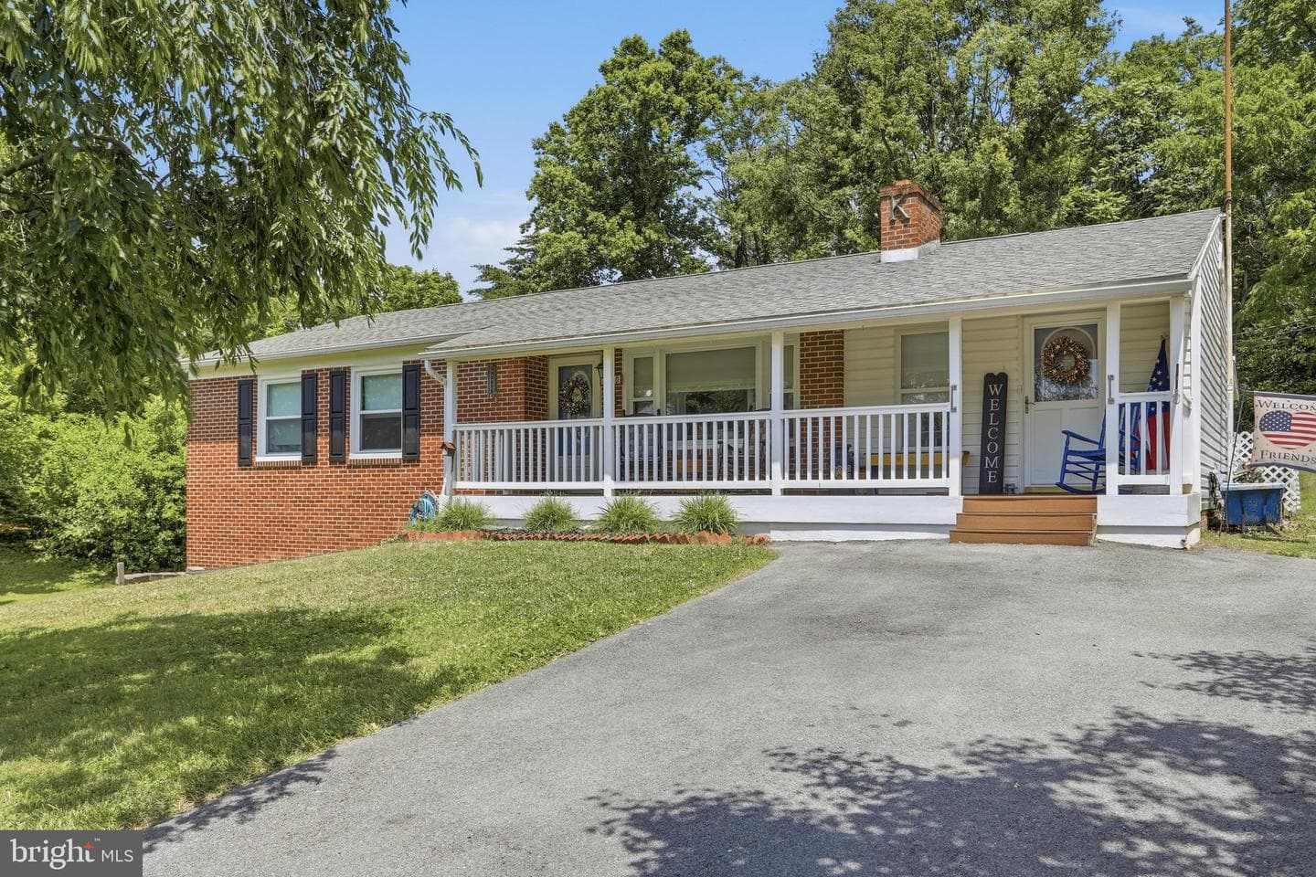 60 Elliott Drive photo 4