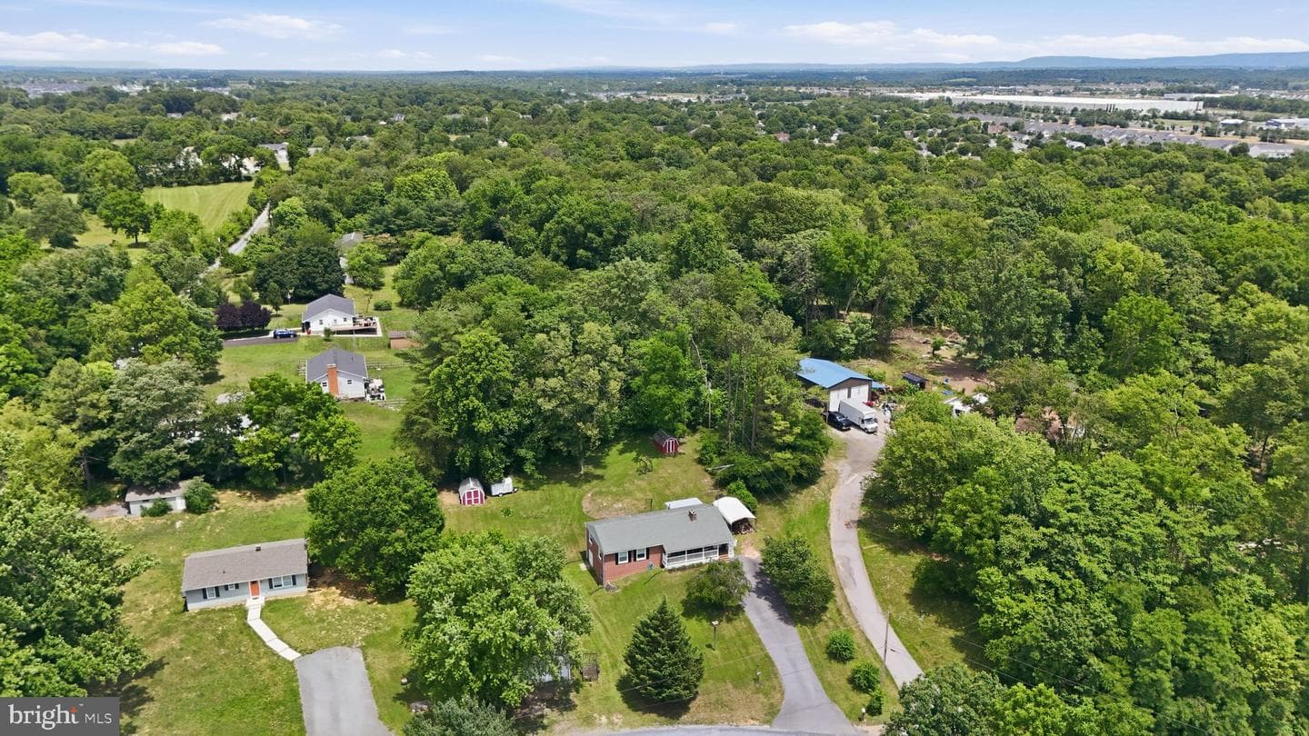 60 Elliott Drive photo 40