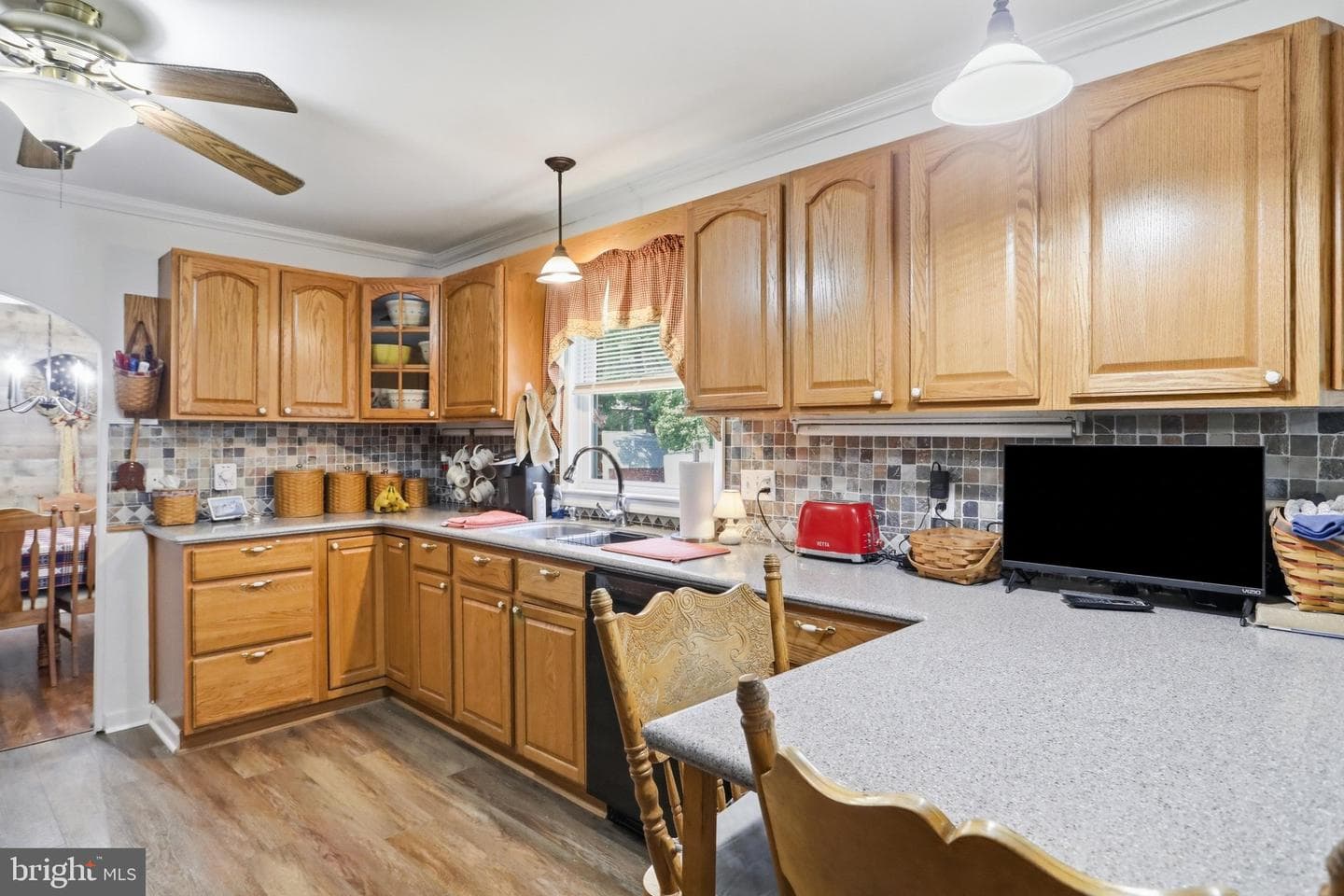 60 Elliott Drive photo 8