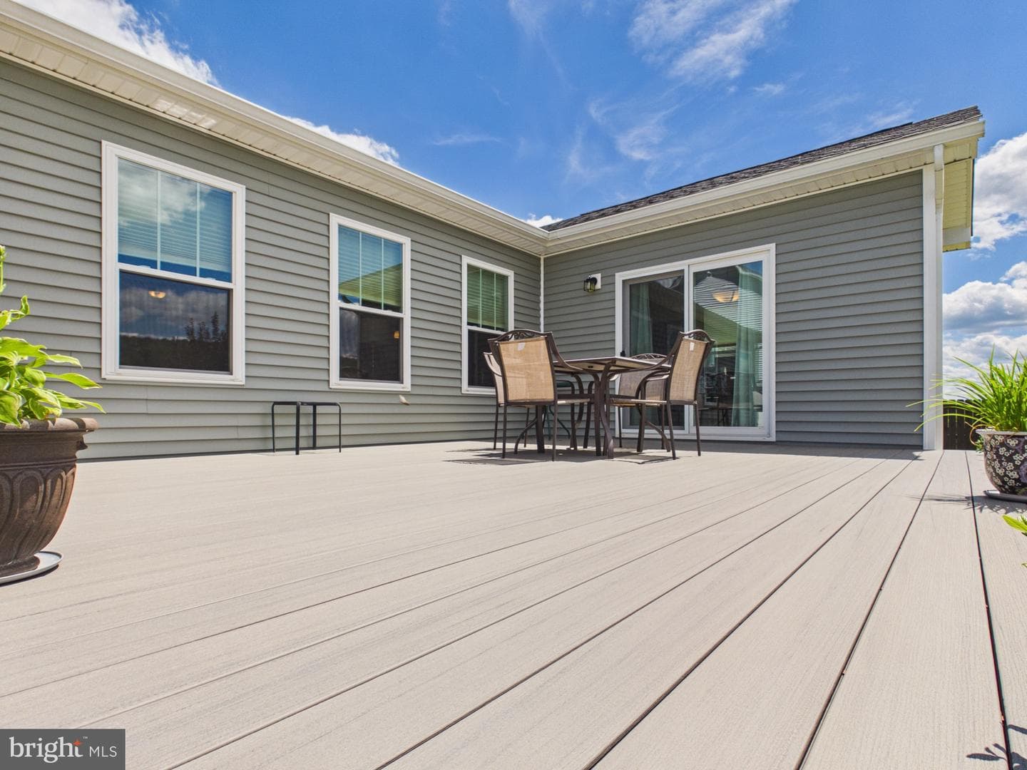 185 Twickenham Drive photo 8