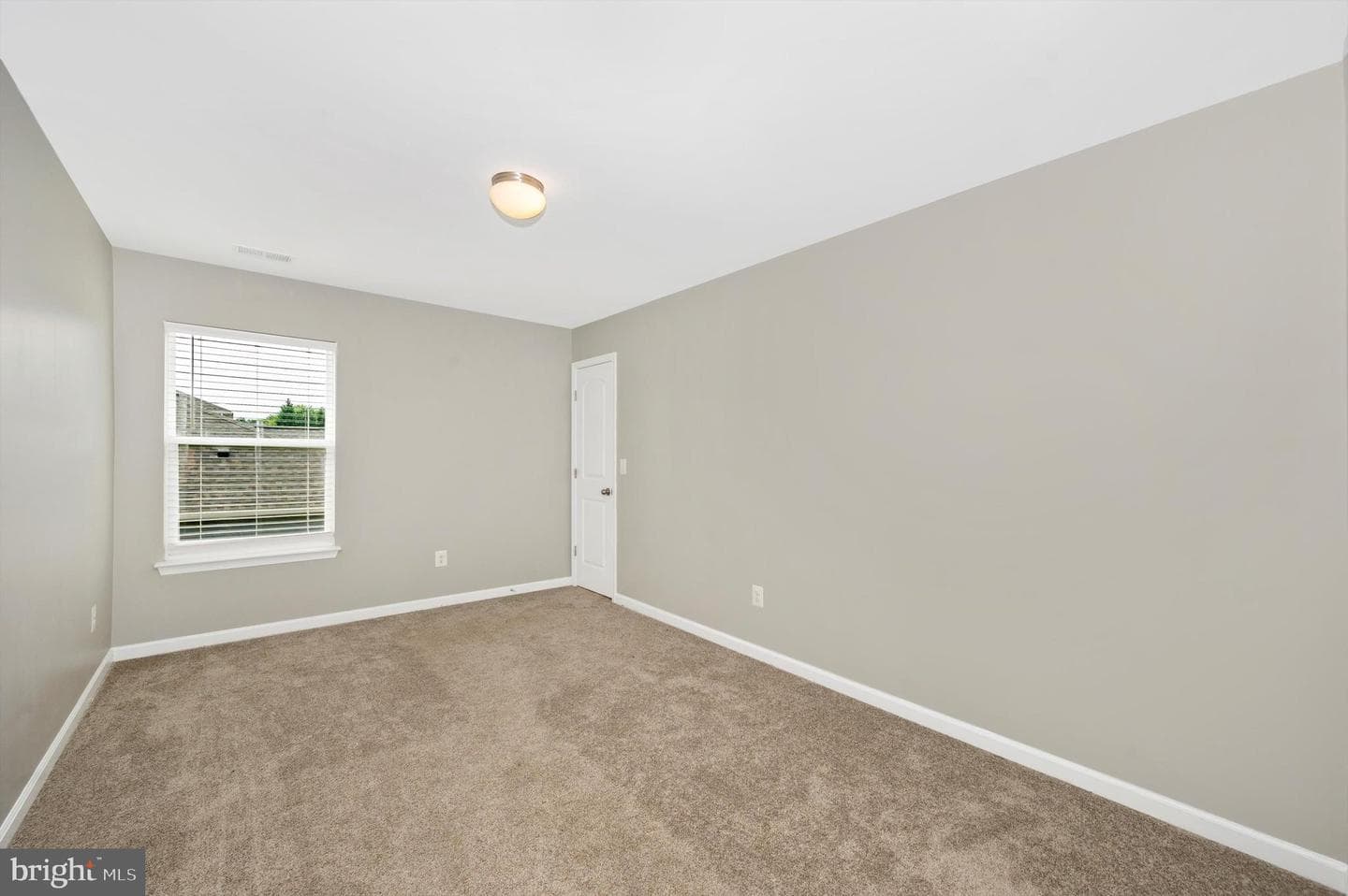 42 Eakins Lane photo 34