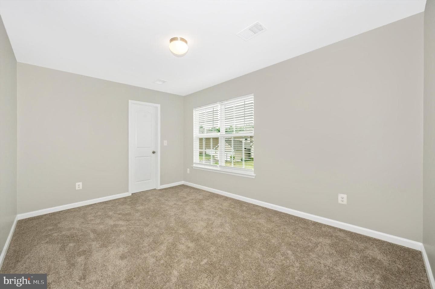 42 Eakins Lane photo 36