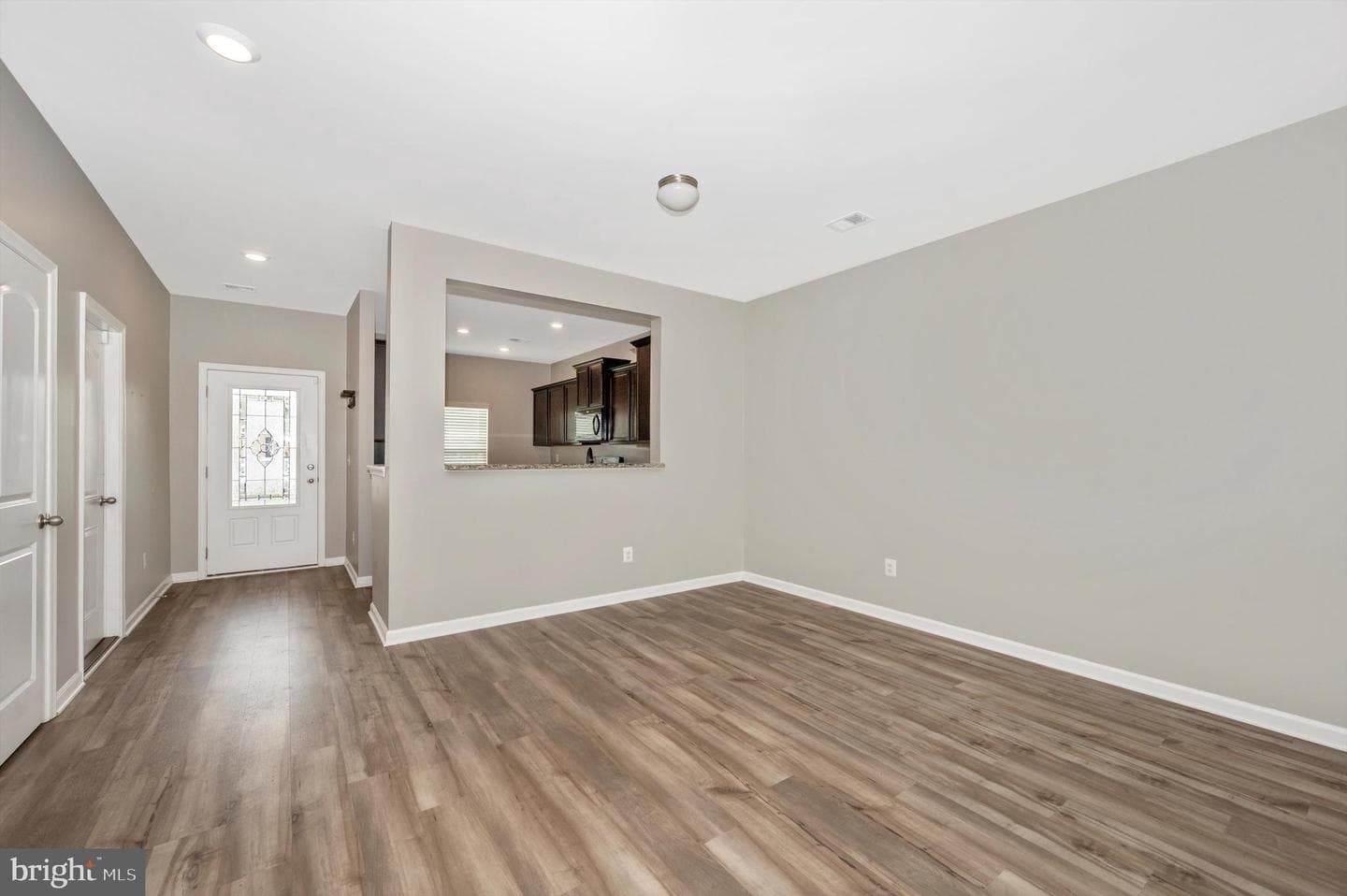 42 Eakins Lane photo 9