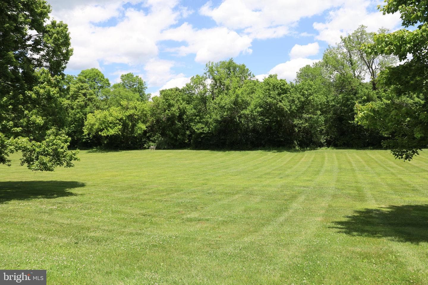 211 Sentry Lane photo 28