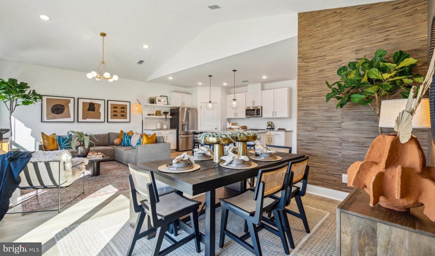 Tbb Valor Lane photo 11