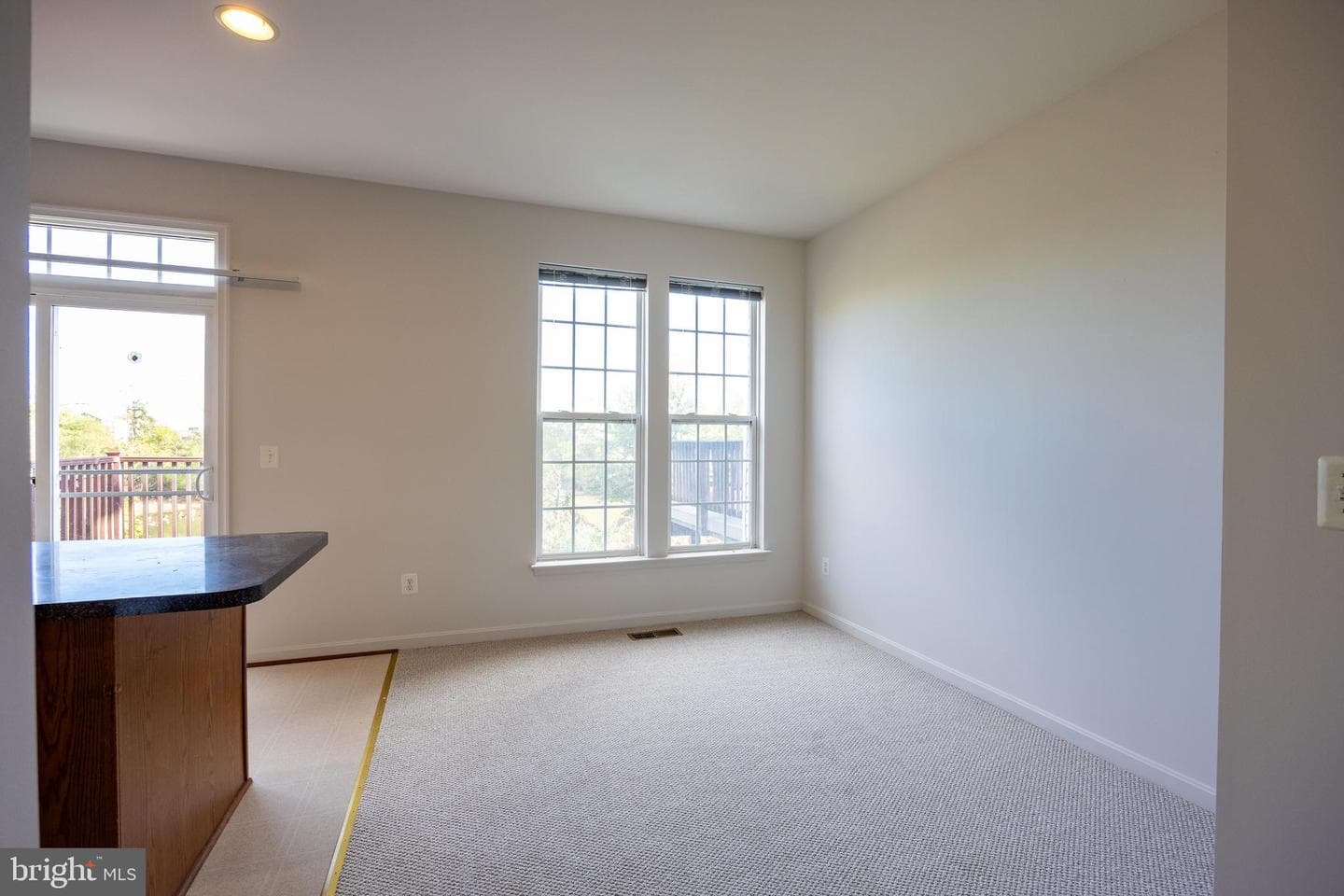 42 Magellan Drive photo 16
