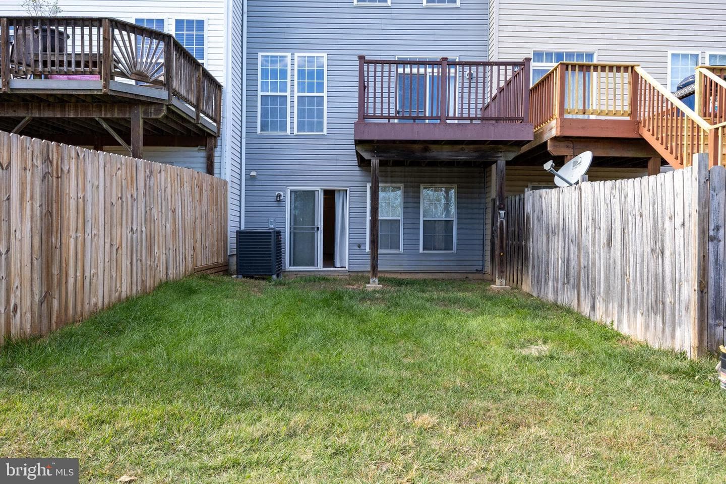 42 Magellan Drive photo 29