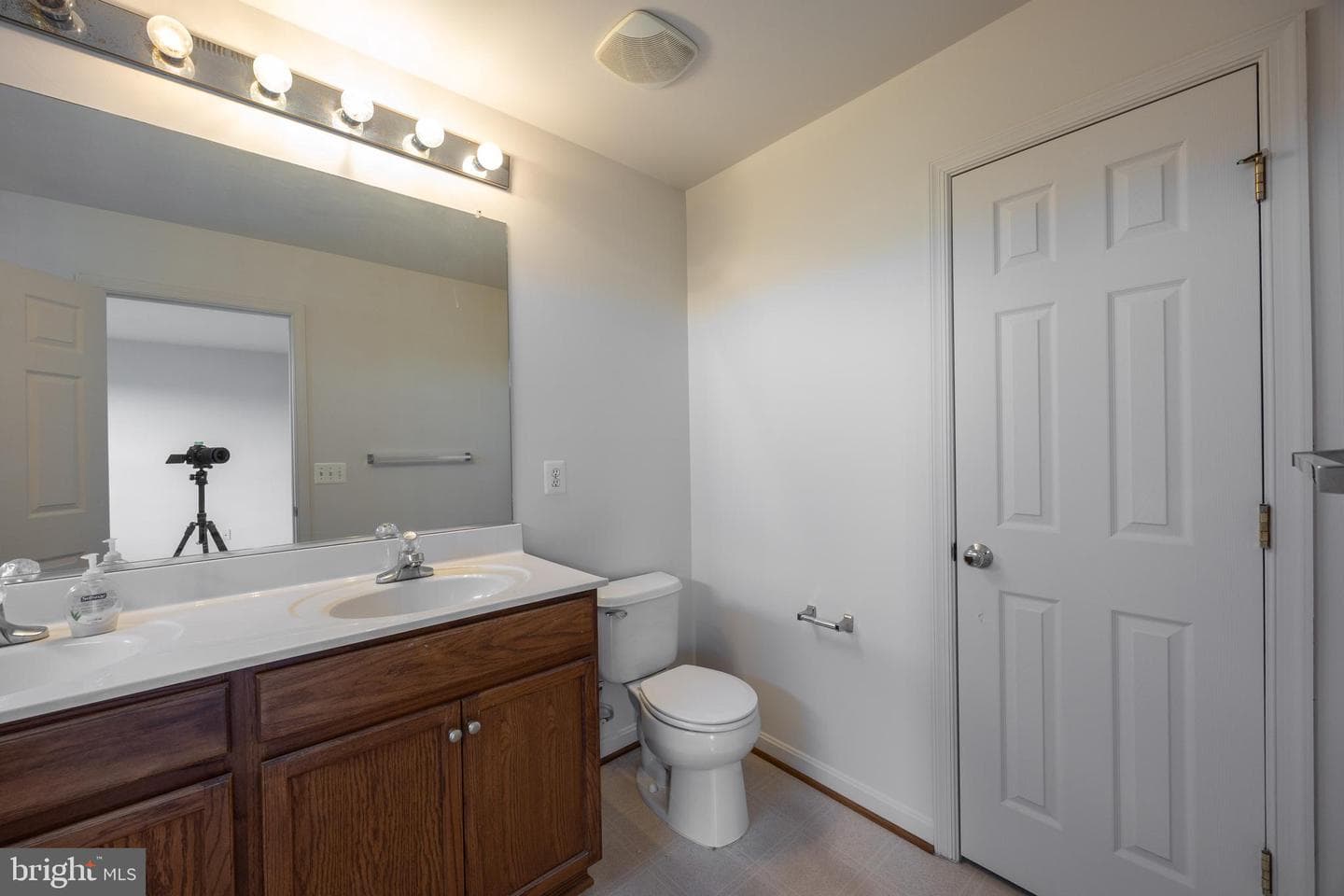 42 Magellan Drive photo 38