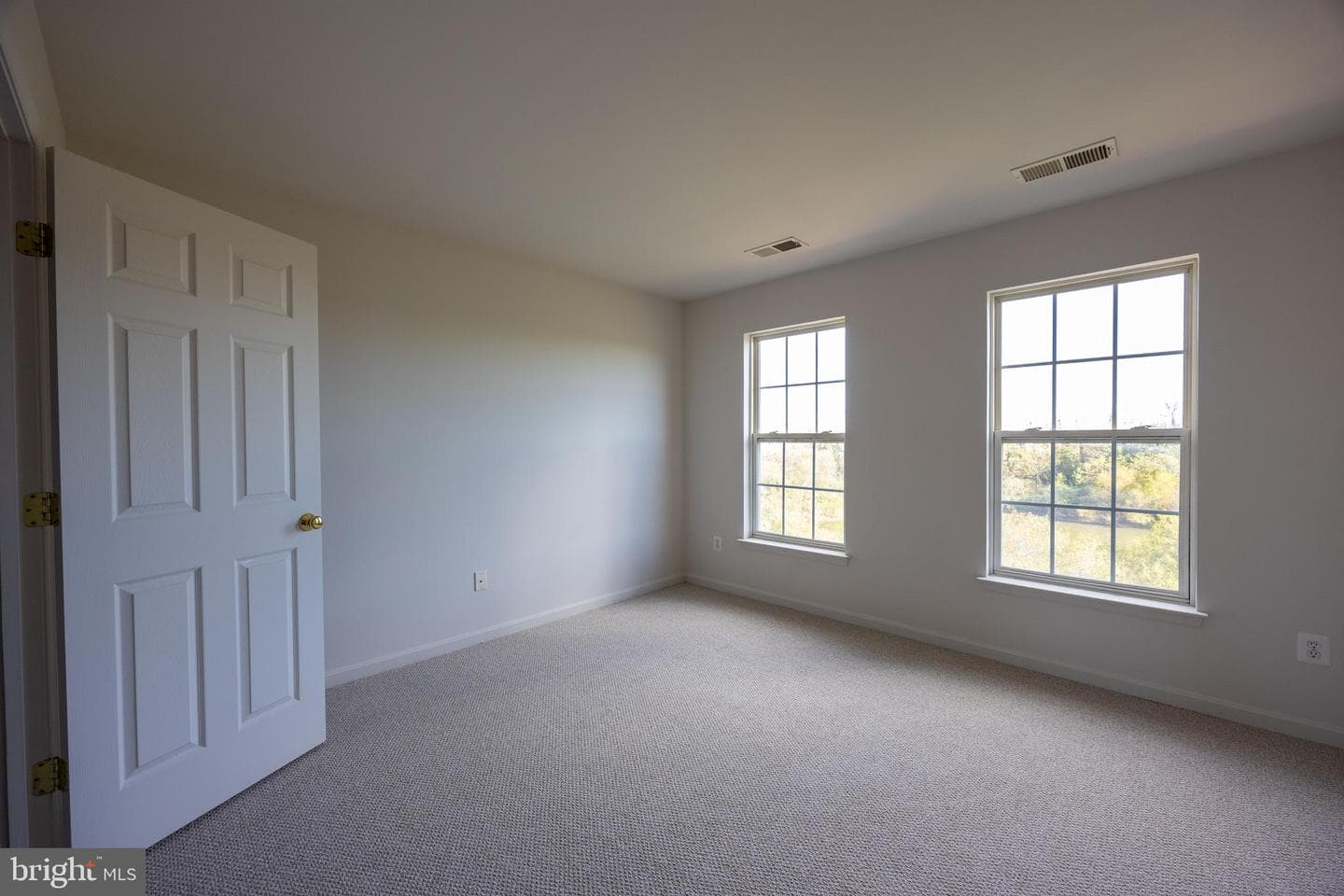42 Magellan Drive photo 43