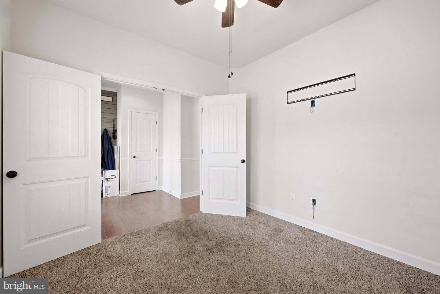 65 Fegan Road photo 10