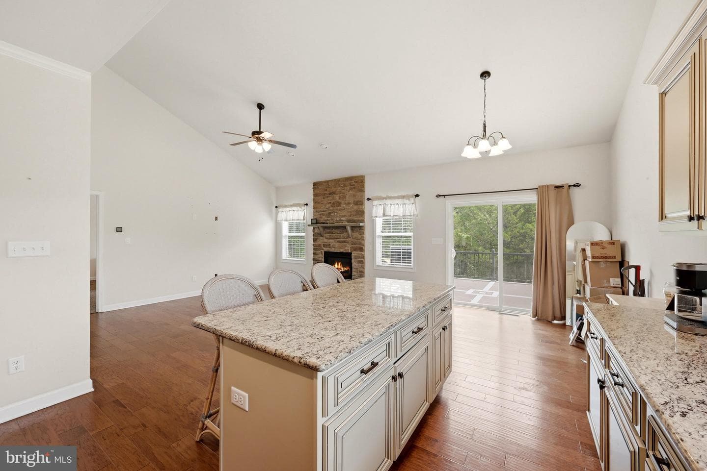 65 Fegan Road photo 15