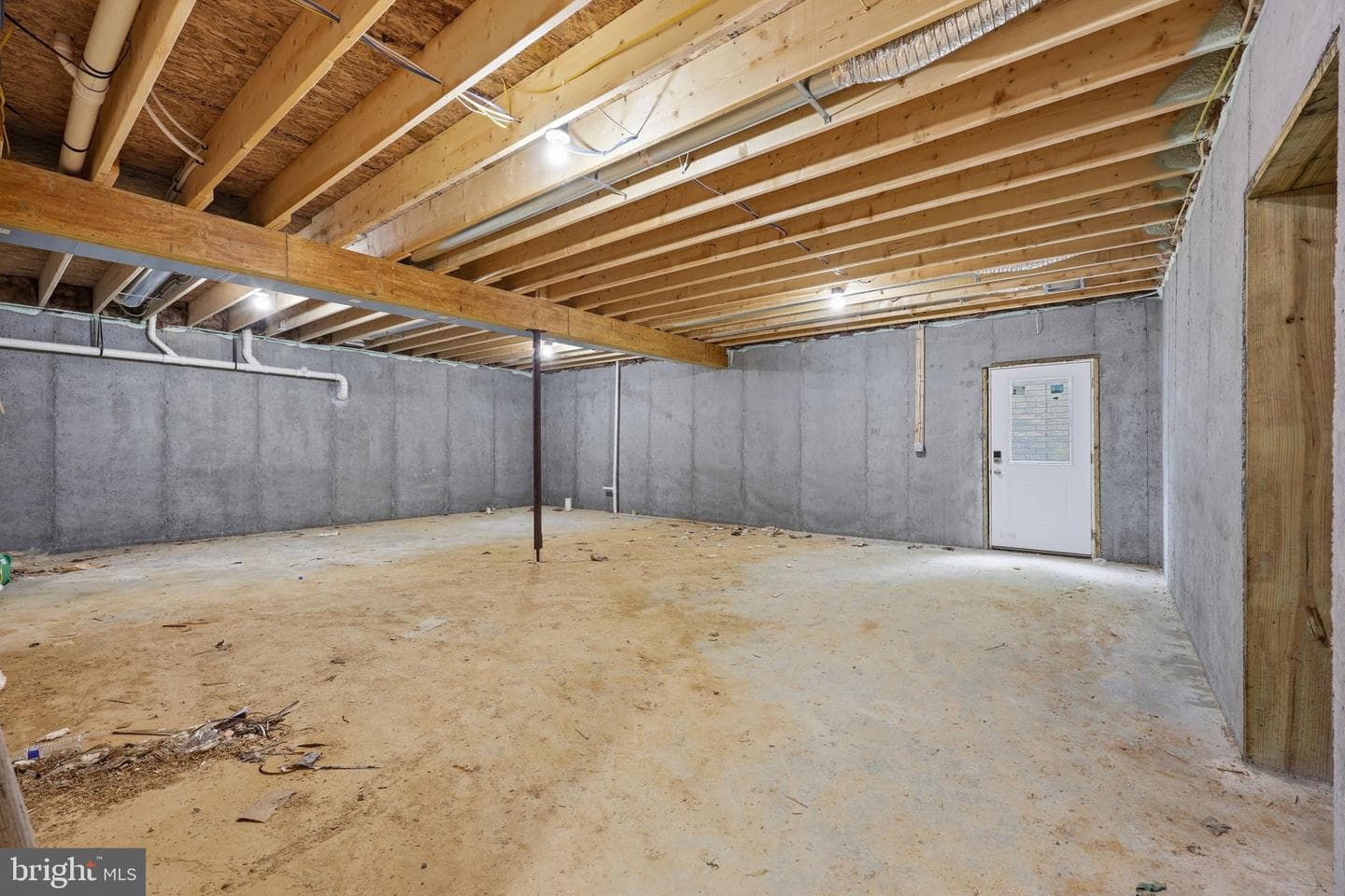 10339 Back Creek Valley Road photo 37