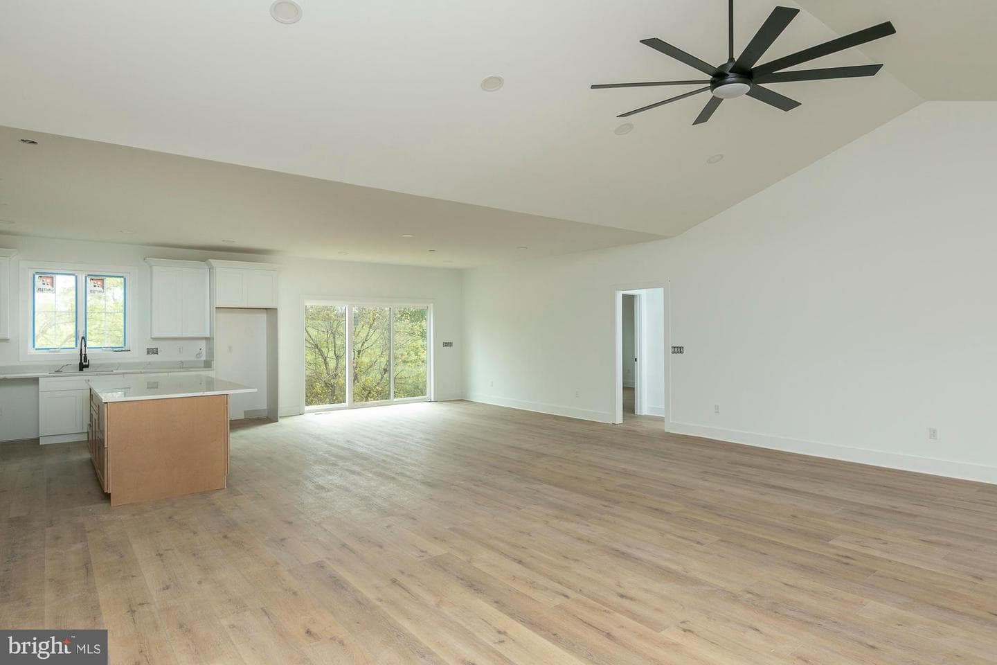 405 Teardrop Trail photo 35
