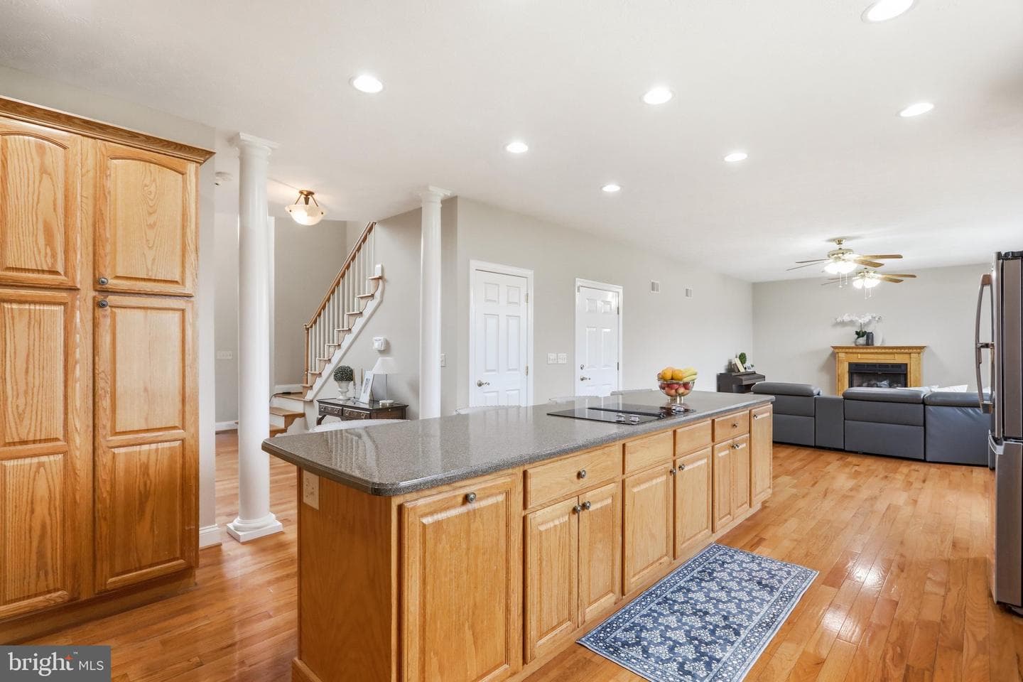 18 Treasure Drive photo 13